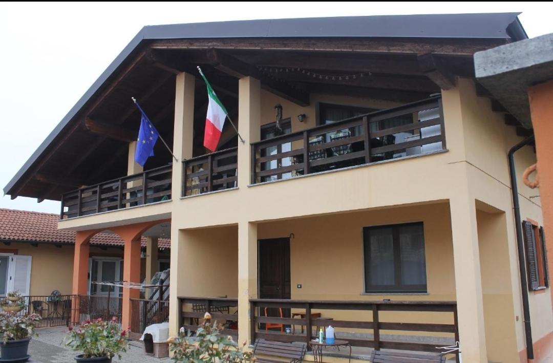G&G Giusy E Gabry Bed & Breakfast Santhia Ngoại thất bức ảnh